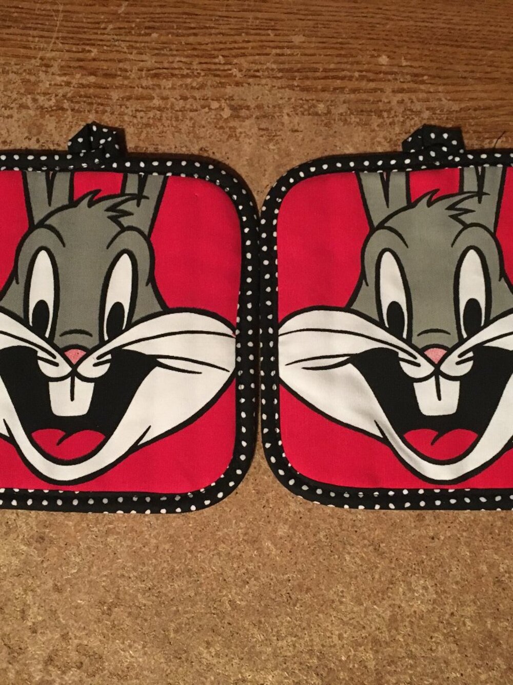 SET OF 2 BUGS BUNNY POT HOLDERS LOONEY TUNES BARTH & DREYFUSS 1993
